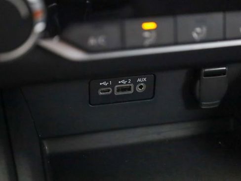 Used 2025 Nissan Altima 2.5 SV image 19