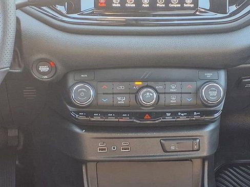 New 2025 Dodge Durango AWD image 9