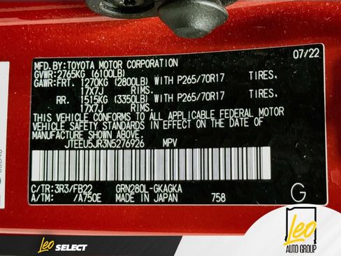 Used 2022 Toyota 4Runner SR5 RWD image 34
