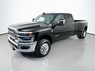 New 2026 RAM 3500 Big Horn AWD/4WD video 3
