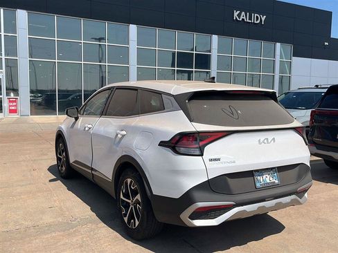 Used 2023 Kia Sportage EX FWD image 11