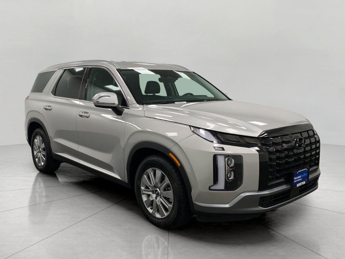 Certified 2025 Hyundai Palisade SEL AWD/4WD image 1