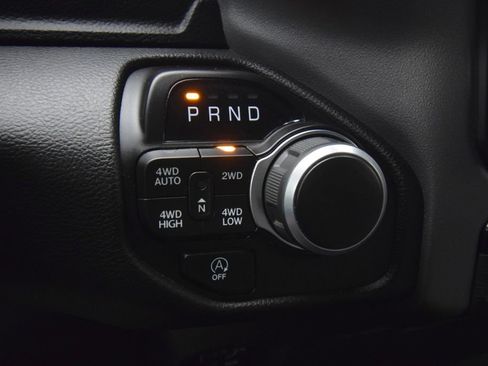 Used 2023 RAM 1500 Big Horn AWD/4WD image 25