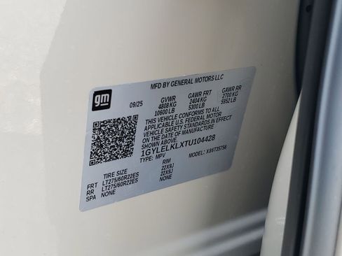 New 2026 Cadillac Escalade IQL Sport 1 w/ LPO, Floor Liner Package image 33