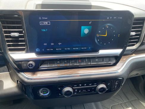 Used 2023 Chevrolet Silverado 1500 LT w/ Protection Package AWD/4WD image 16