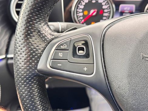 Used 2017 Mercedes-Benz E 300 image 32