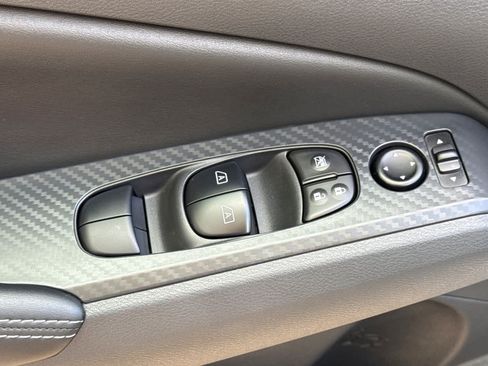 New 2026 Nissan Altima 2.5 SV AWD/4WD image 13