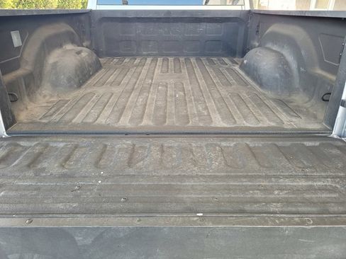 Used 2024 RAM 2500 Big Horn w/ Sport Appearance Package AWD/4WD image 7