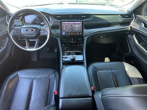 Used 2021 Jeep Grand Cherokee L Limited AWD/4WD image 29