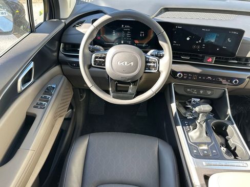 New 2026 Kia Carnival image 12