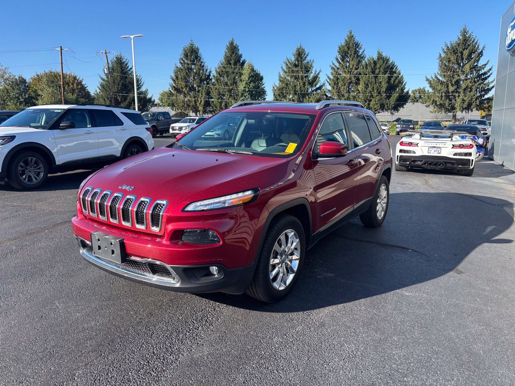 Used 2015 Jeep Cherokee Limited AWD/4WD image 2