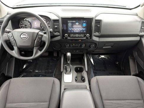 Used 2022 Nissan Frontier S image 16