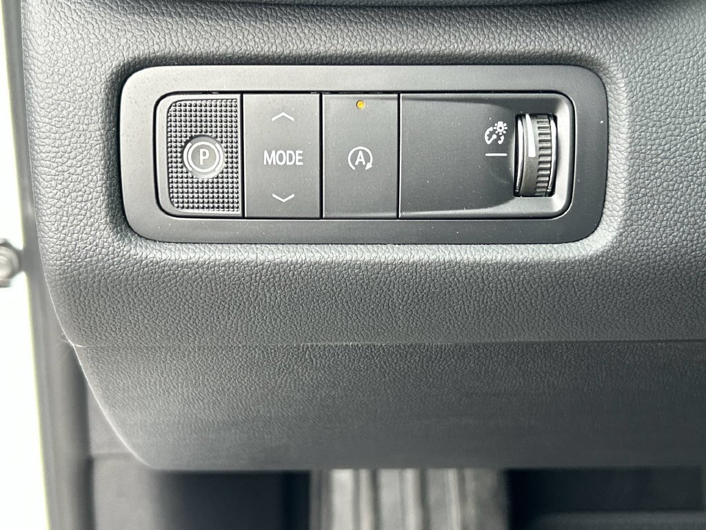 New 2027 GMC Acadia Denali FWD image 18