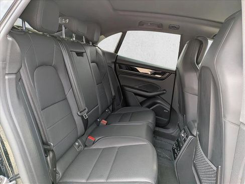 Used 2025 Porsche Macan 4S Electric image 23