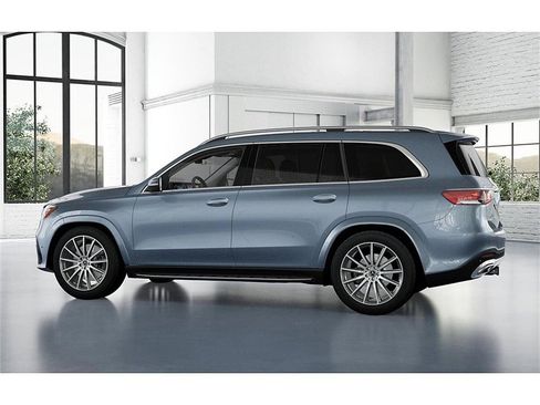 New 2026 Mercedes-Benz GLS 450 4MATIC image 32