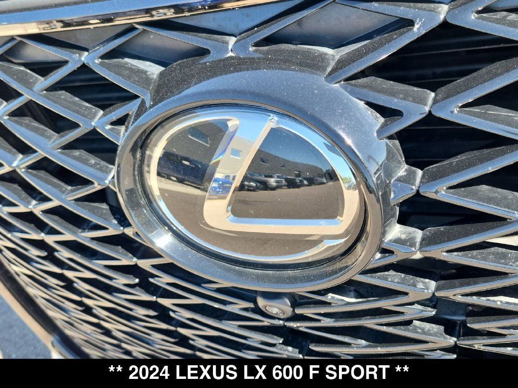Used 2024 Lexus LX 600 F Sport AWD/4WD image 18