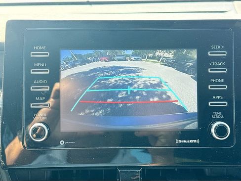 Used 2021 Toyota Camry LE image 15