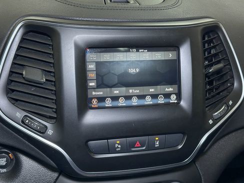 Certified 2021 Jeep Cherokee Latitude Plus image 39