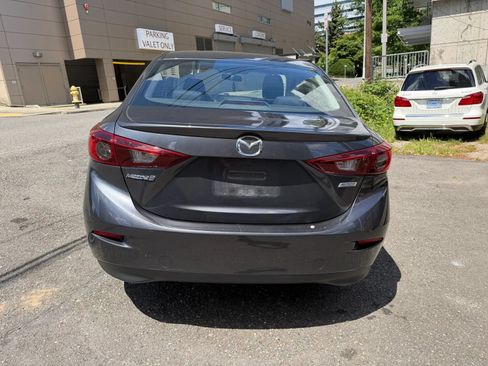 Used 2014 MAZDA MAZDA3 i Touring w/ Moonroof Package 1 FWD image 7