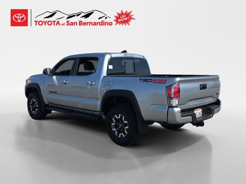 Certified 2023 Toyota Tacoma TRD Off-Road w/ TRD Premium Off Road Package image 3