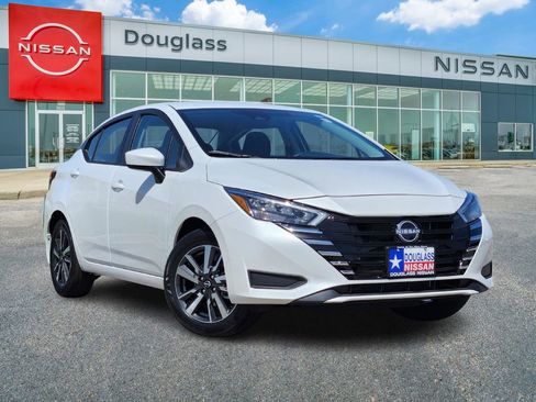 New 2025 Nissan Versa SV w/ Trunk Package image 1