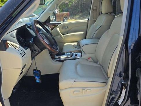 Used 2019 INFINITI QX80 Luxe RWD image 7