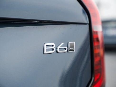 New 2026 Volvo XC90 B6 Plus w/ Protection Package Premier image 8