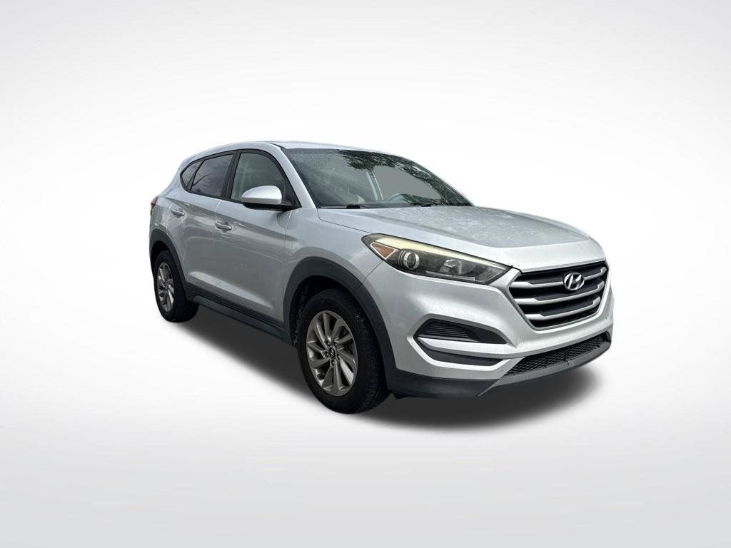 Used 2018 Hyundai Tucson SE FWD image 2