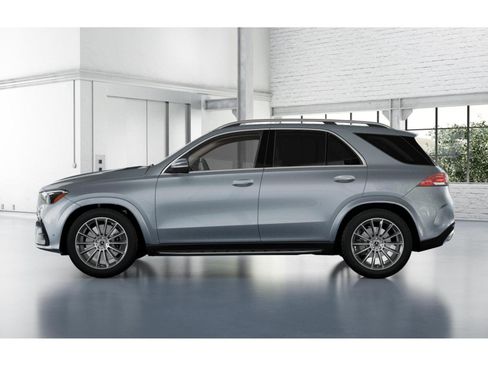New 2026 Mercedes-Benz GLE 450 4MATIC image 33