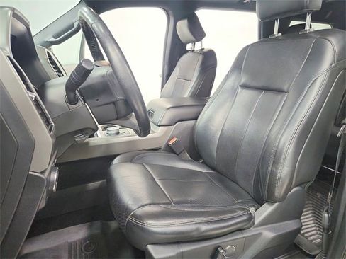 Used 2018 Ford Expedition XLT w/ Equipment Group 201A image 19