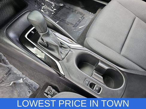 Used 2025 Toyota Corolla LE FWD image 23