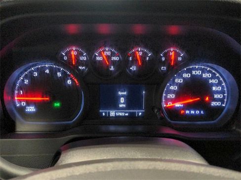 Used 2021 Chevrolet Silverado 1500 Custom Trail Boss image 12