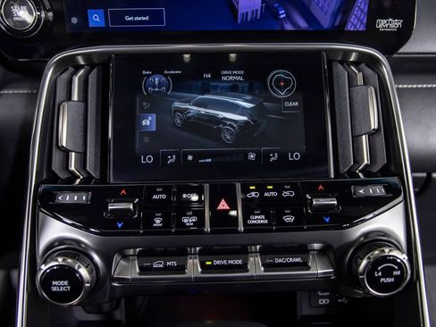 Used 2023 Lexus LX 600 4WD w/ Appearance Package image 35