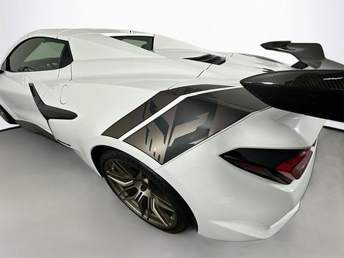 New 2025 Chevrolet Corvette Z06 w/ Z07 Performance Package image 31