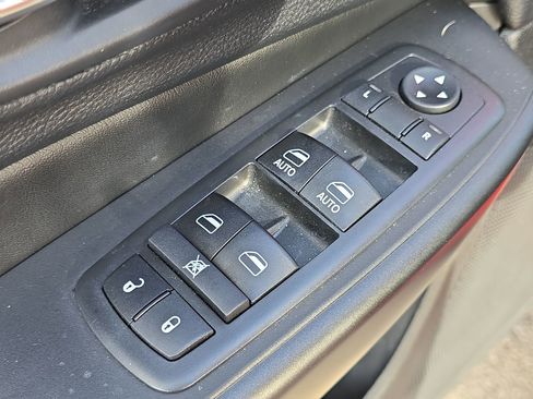 Used 2019 Jeep Cherokee Trailhawk w/ Trailer Tow Group image 14