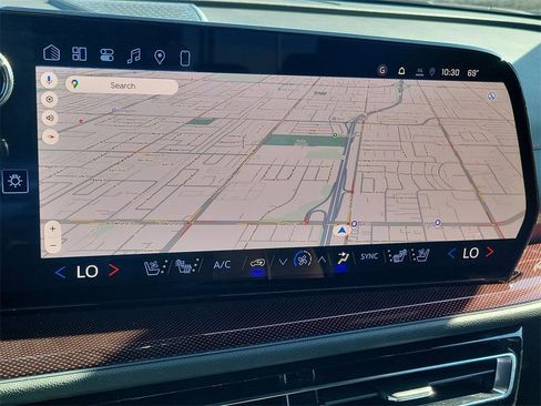 New 2026 Chevrolet Traverse RS image 8