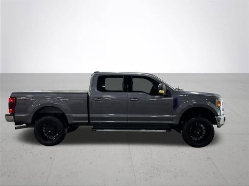 Used 2022 Ford F250 Lariat w/ Lariat Value Package image 9