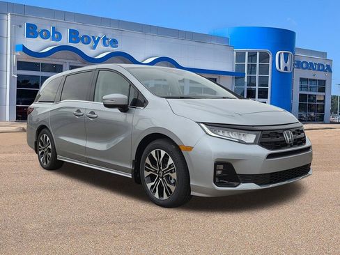 New 2026 Honda Odyssey Elite image 3