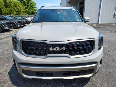 Used 2023 Kia Telluride EX X-Line AWD/4WD image 9