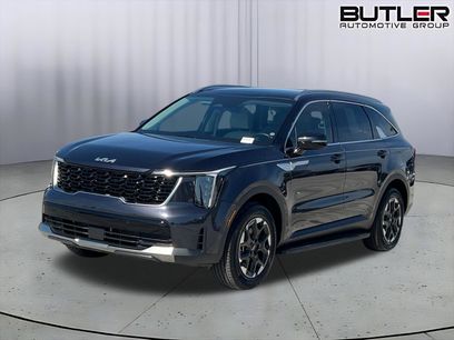 Used 2025 Kia Sorento S w/ Panoramic Sunroof Package
