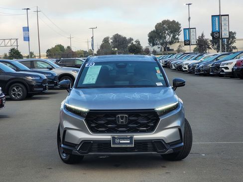 Used 2023 Honda CR-V Sport image 2