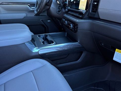 New 2026 Chevrolet Silverado 3500 LTZ w/ LTZ Convenience Package image 15