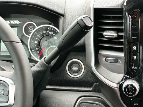 New 2026 RAM 2500 Lone Star AWD/4WD image 27