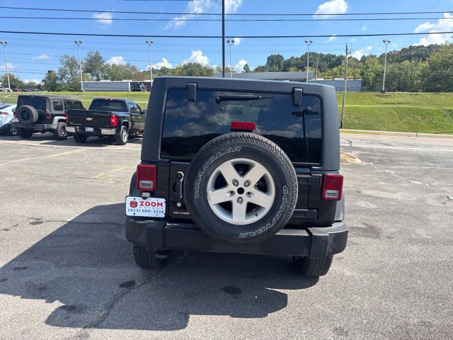 Used 2012 Jeep Wrangler Unlimited Sport AWD/4WD image 7
