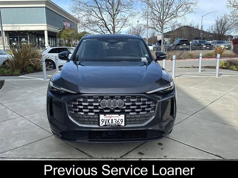 Used 2025 Audi Q5 Premium Plus w/ Premium Plus image 2