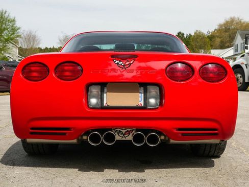 Used 2002 Chevrolet Corvette Coupe w/ Preferred Equipment Group2 RWD image 7