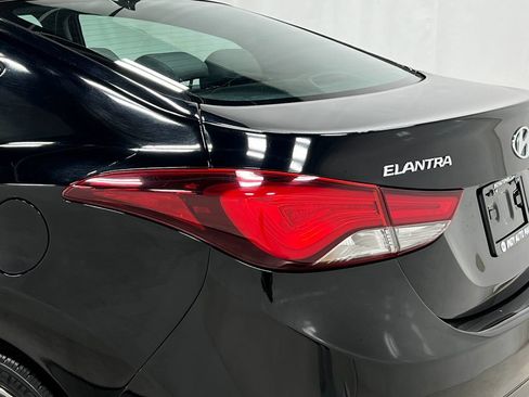 Used 2015 Hyundai Elantra Limited FWD image 33