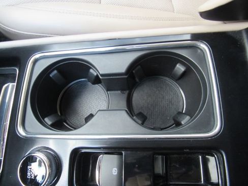 Used 2022 Lincoln Corsair FWD w/ Equipment Group 101A image 50