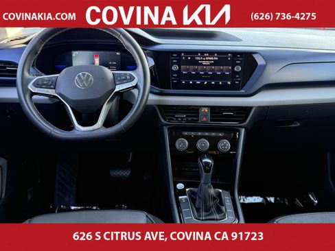 Used 2023 Volkswagen Taos SE image 28