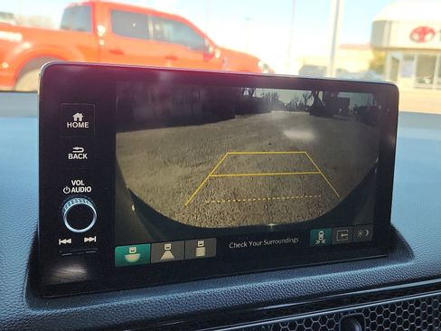 Used 2022 Honda Civic Touring image 13